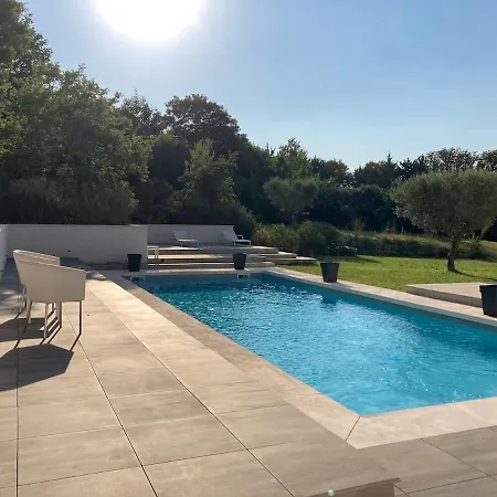 Rez-de-chaussee De 45m2, Piscine, Climatisation, Parking Apartment